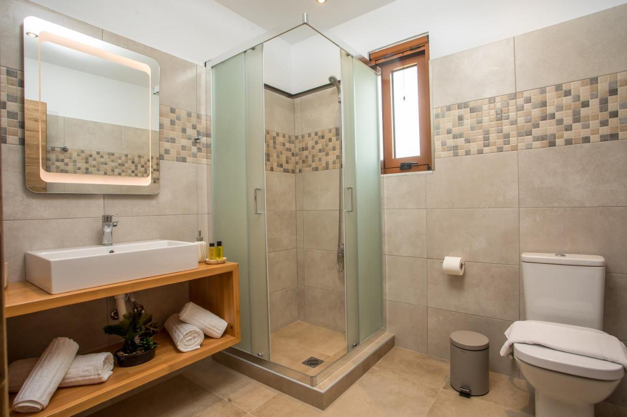 M&E Apartments ハラキ エクステリア 写真