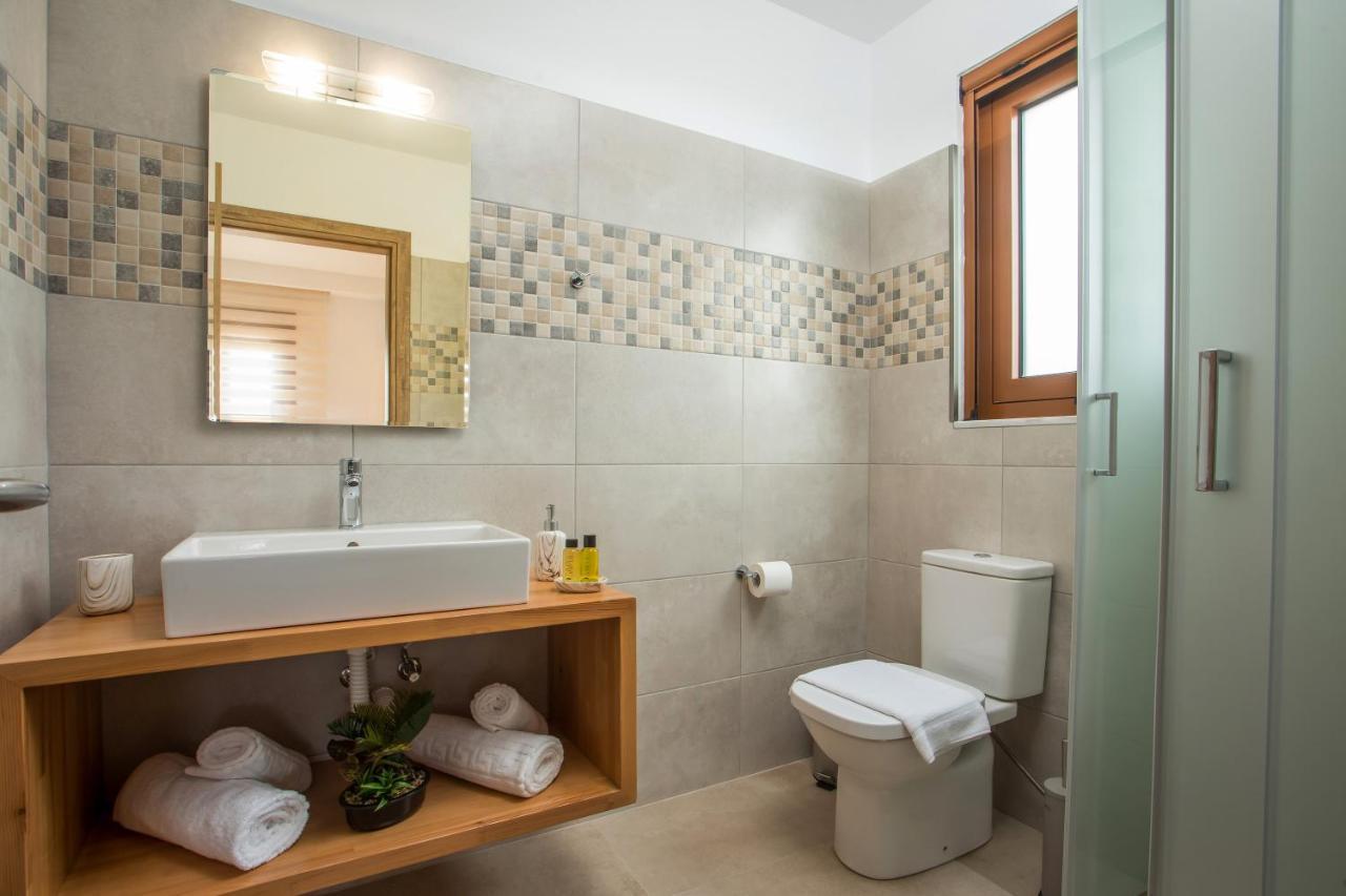 M&E Apartments ハラキ エクステリア 写真