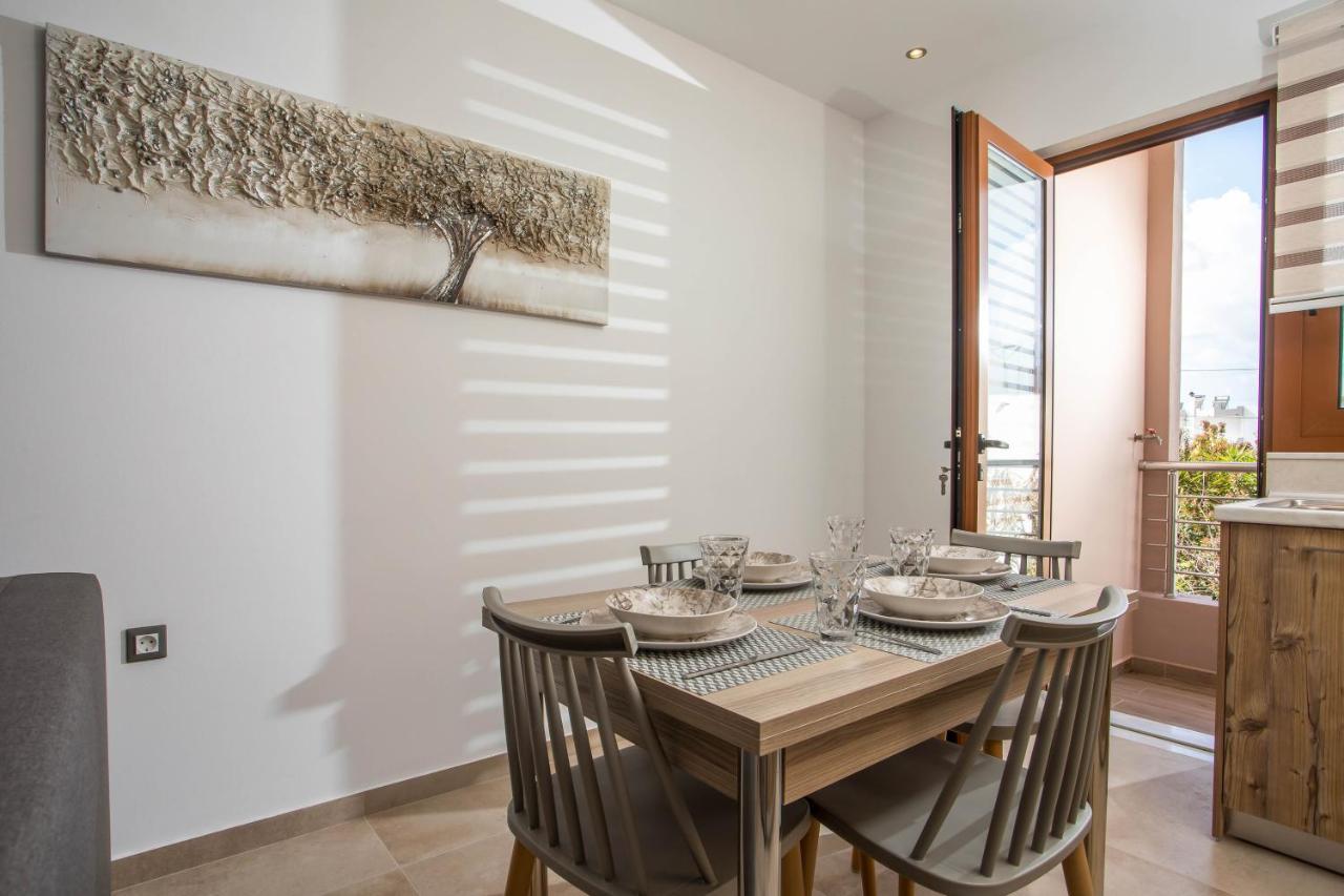 M&E Apartments ハラキ エクステリア 写真